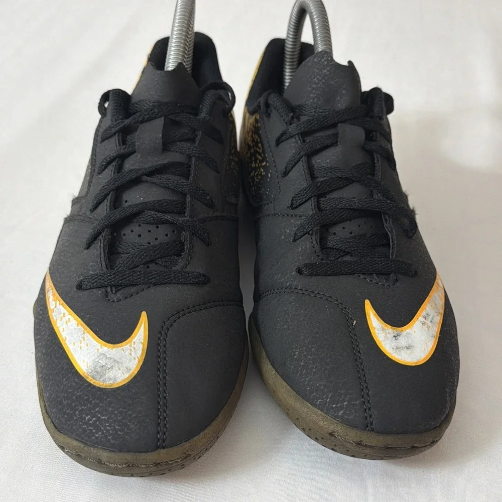 Nike Bombax IC 826487 002 Indoor Soccer Shoes Black‎ Yellow Boys Youth Size 5Y
